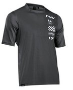 Цвет black