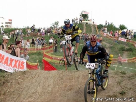 Maxxis Cup 6