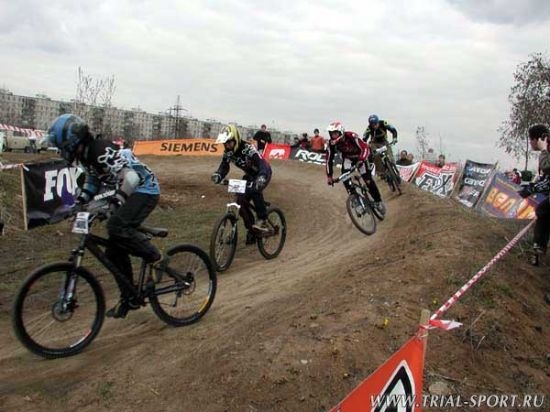 1-й этап Кубка России по байкер-кроссу (Открытие велосипедного сезона 2004) 37