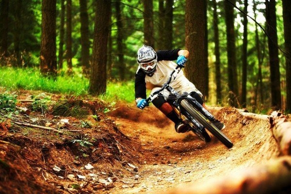MTB команда Mongoose: Амир Каббанни и Крис Акрриг 2