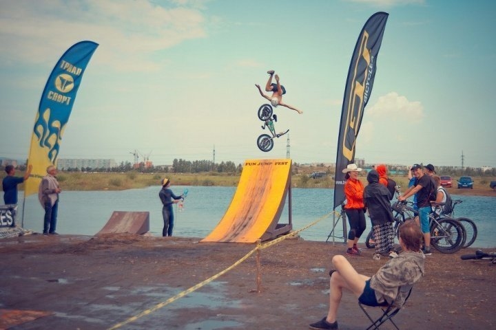 FJF • V • 2014 18