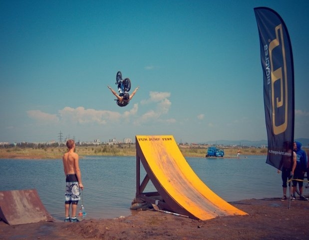 FJF • V • 2014 38