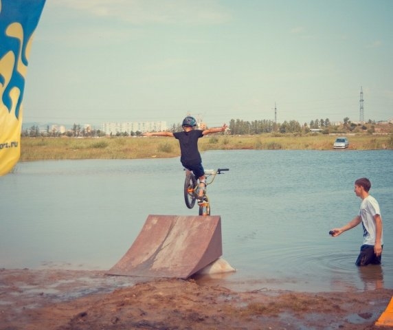 FJF • V • 2014 51