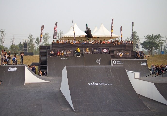 GT: Евгений Курников ChinaTrip2014 10