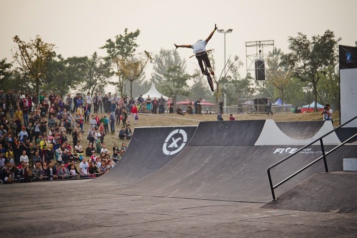 GT: Евгений Курников ChinaTrip2014 99