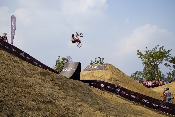 GT: Евгений Курников ChinaTrip2014 95