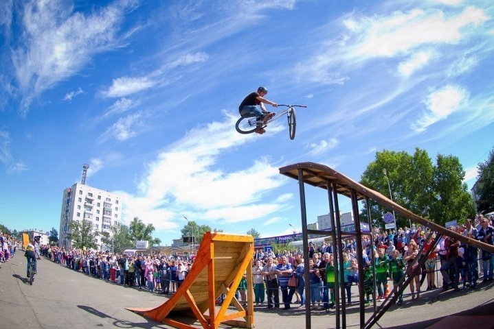 Показательные выступления команды «DIRT FAMILY» в Краснокаменске 17