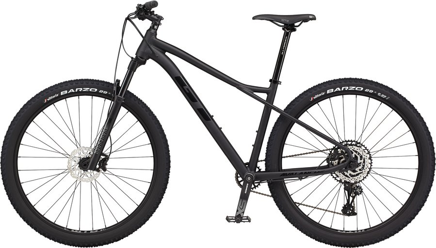 gt avalanche expert mountain bike 2021