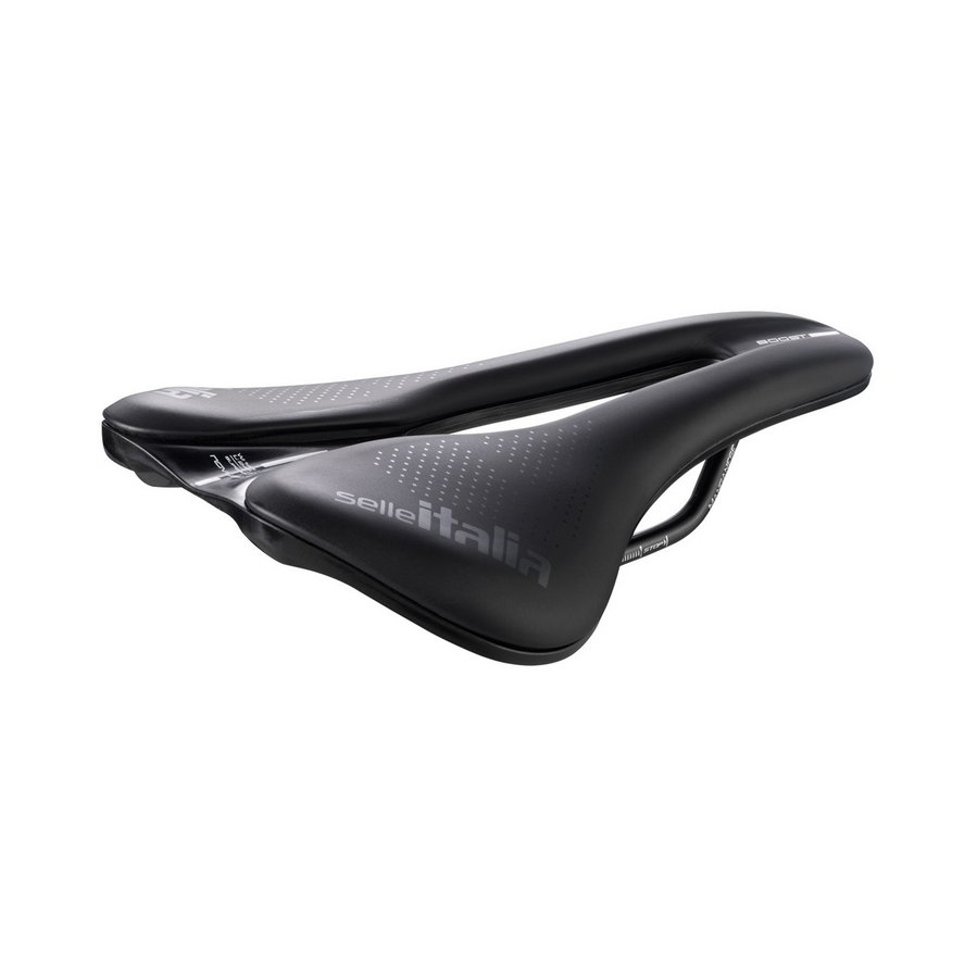 Selle Italia NOVUS BOOST EVO SUPERFLOW 2025. Седла для велосипеда